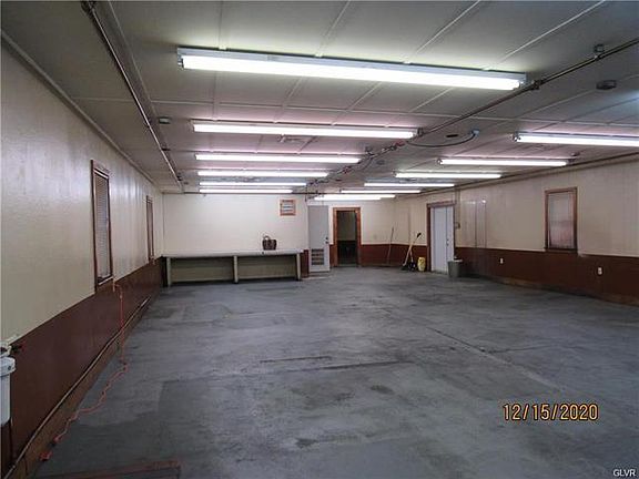 4th image of 4345 Wood Dr