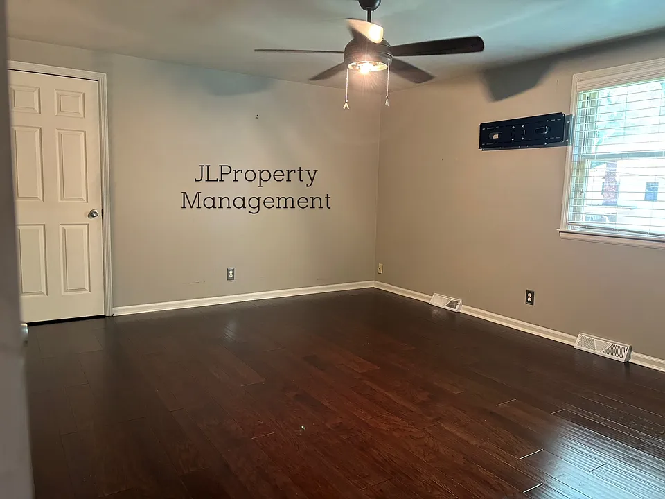 10001 Century Ln