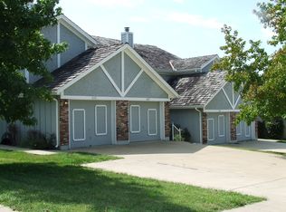 1833-1839 NE Knollbrook St, Lees Summit, MO 64086