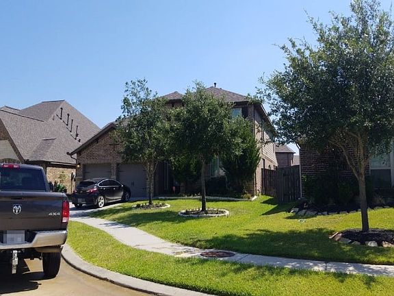 3rd image of 9122 Eagles Brook Ct