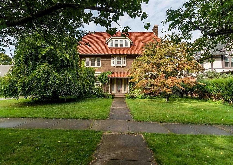 20 Seneca Pkwy, Rochester, NY 14613 Zillow