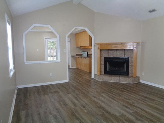 5th image of 4127 Sedgwyck Ln