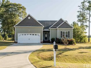 371 Moonlight Dr, Fuquay Varina, NC 27526