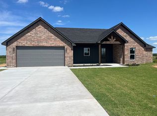 5612 S Julian Blvd, Muskogee, OK 74403