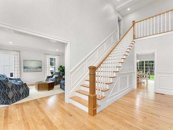 2nd image of 11 Fox Hill Dr