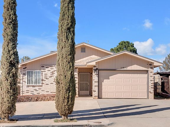 4th image of 11977 Castle Woods Dr