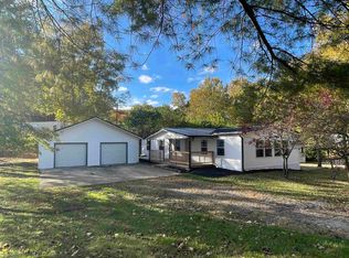 5927 Hicks Rd, Ashland, KY 41102