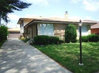 2942 Mayfair Ave, Westchester, IL 60154