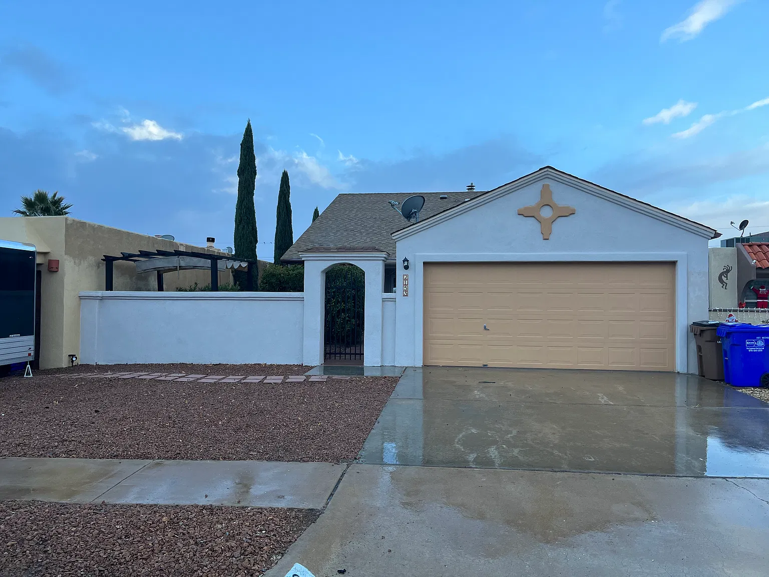 2153 Dorado Dr — Photo 2