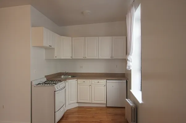 Rented by Citi Habitats | media 3