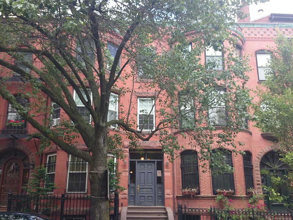 2nd image of 201 Saint Botolph St APT 3