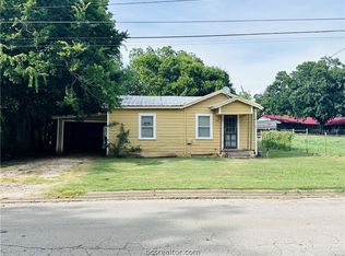 504 N Temple St, Caldwell, TX 77836