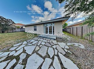 16028 SW 99th Ln, Miami, FL 33196