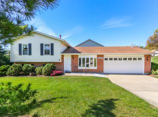 9067 Turfway Trl, West Chester, OH 45069