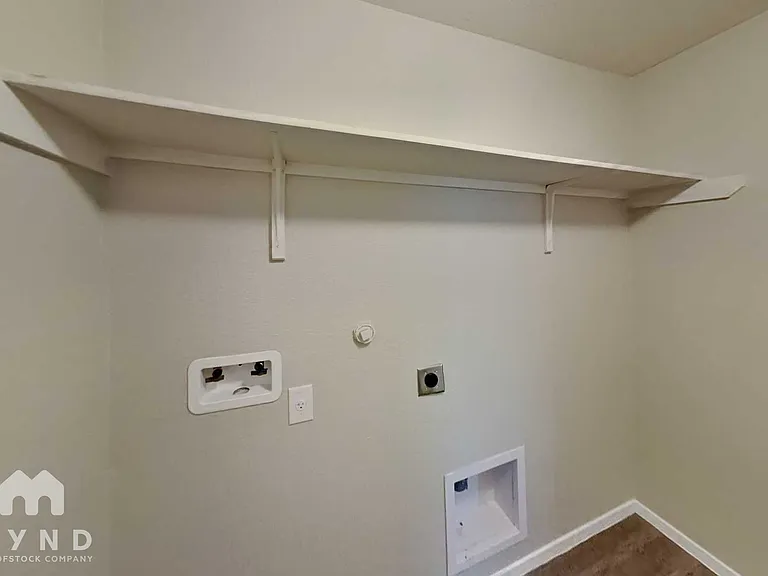 9527 Apple Ridge Ln — Photo 20