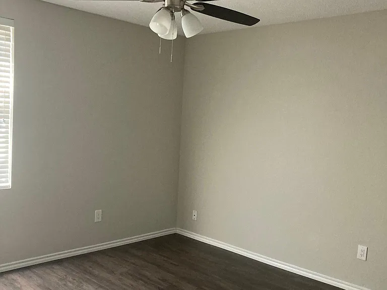 Bedroom 3.
Ceiling fans in bedrooms