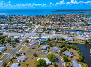 101 Salem Ave NW, Port Charlotte, FL 33952