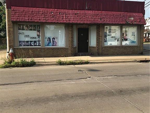 5th image of 5329 Storer Ave
