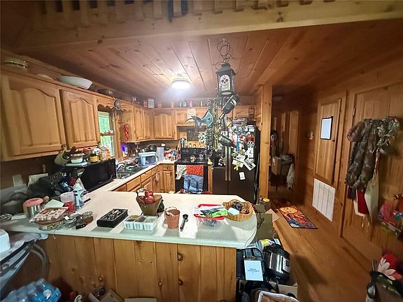5th image of 175 Antler Way