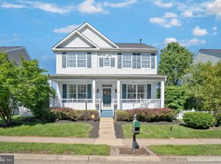 12502 Iona Sound Dr, Bristow, VA 20136