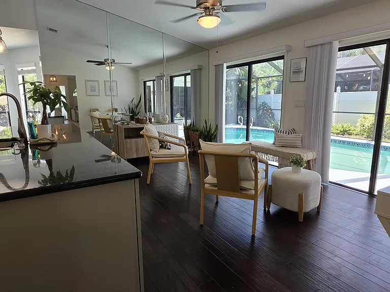 2474 Islander Ct — Photo 19