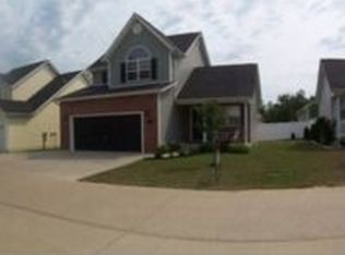 81 Palm Dr, Huntington, WV 25705