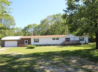 1256 E 318th Rd, Flemington, MO 65650