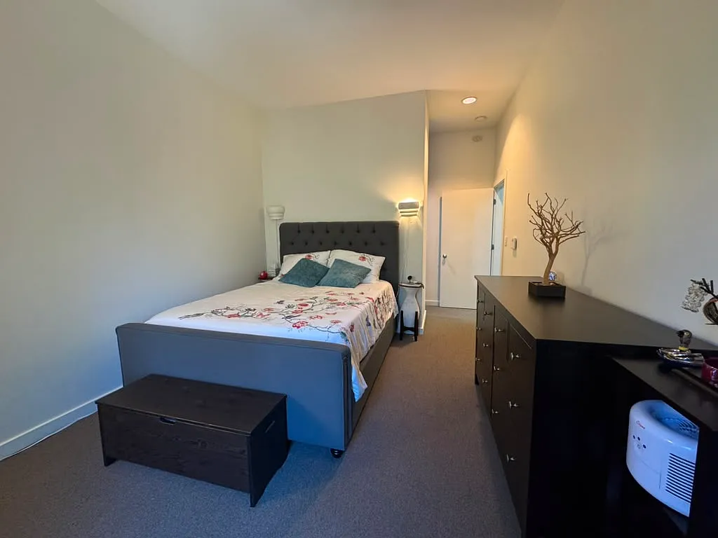 1 bed, 965 sqft, $3,100 — Photo 4