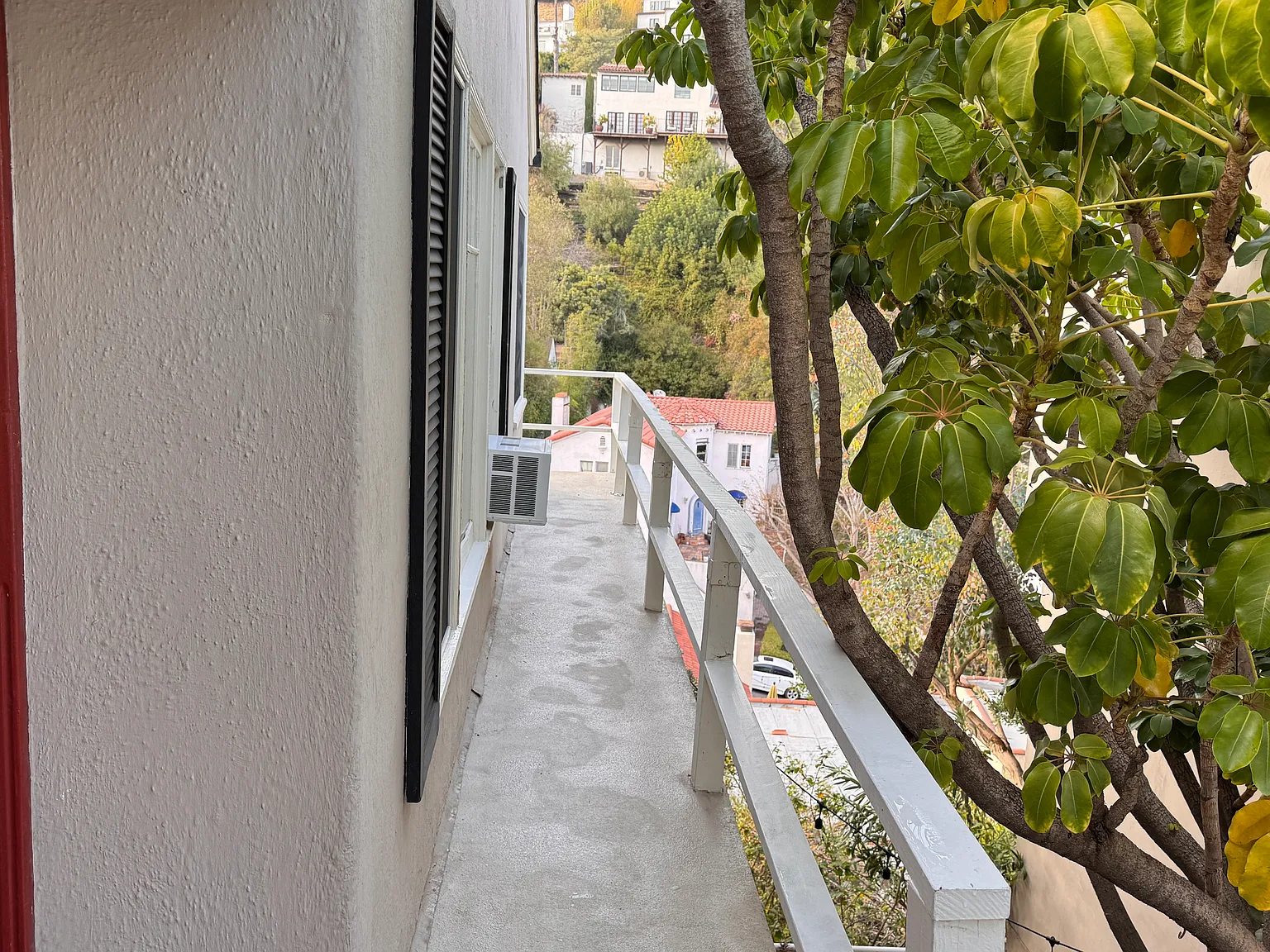 2 bed, 980 sqft, $3,400 — Photo 3