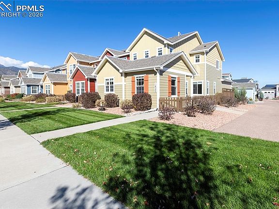 3rd image of 1820 Lower Gold Camp Rd