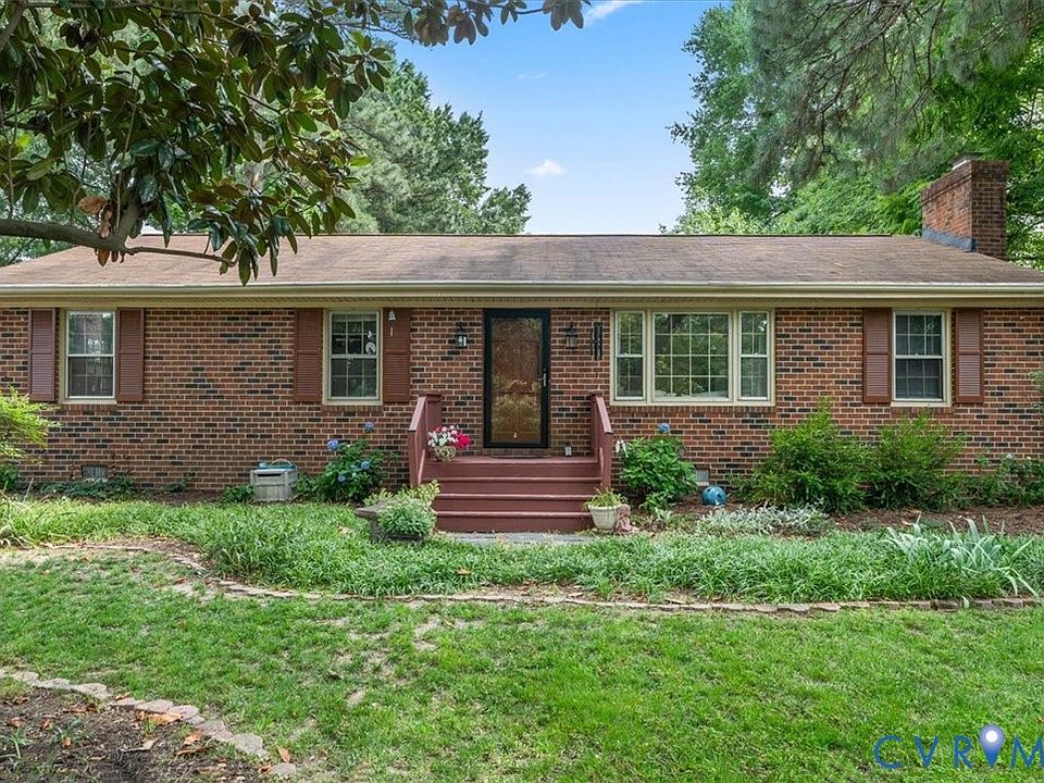1st image of 12203 McKenna Cir