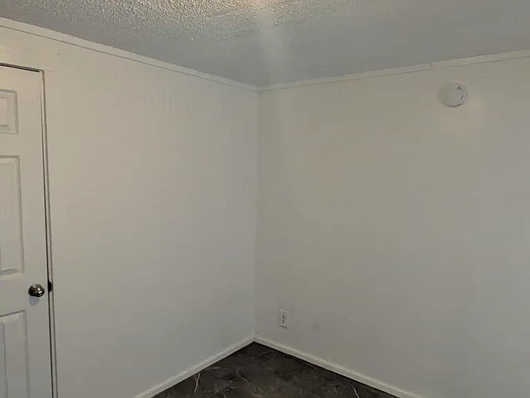 133 Erie St — Photo 10