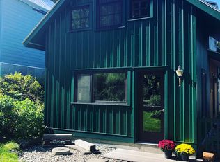 63 Stowe St, Waterbury, VT 05676