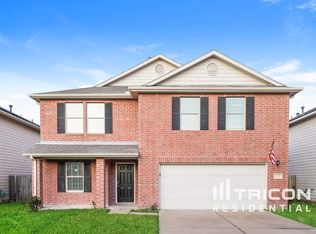 7926 Chatham Springs Ln, Cypress, TX 77433
