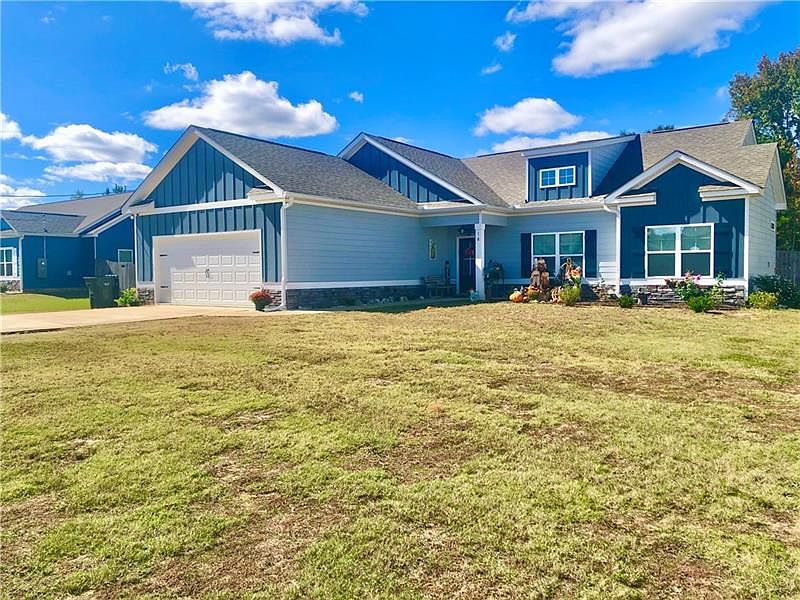 18 Belmont Dr, Fort Mitchell, AL 36856 Zillow