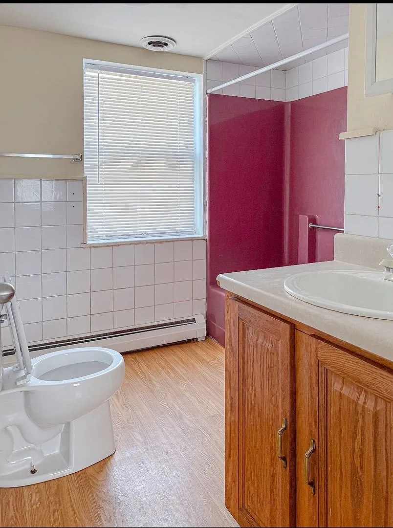 Charming 1br Townhome In Quite Country Setting (Heat Included) — Photo 4