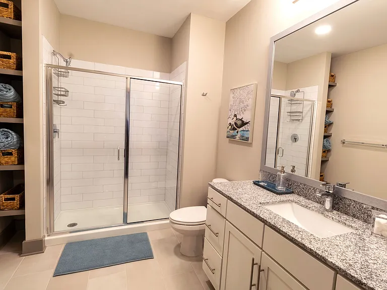 The Perry Residences — Photo 7