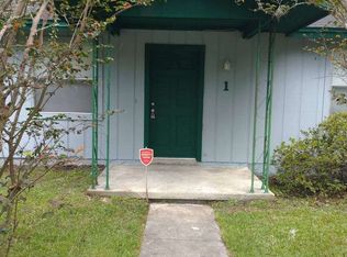 7463 Ricker Rd, Jacksonville, FL 32244