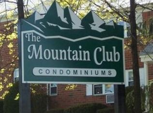 61 Lenape Rd, Andover, NJ 07821