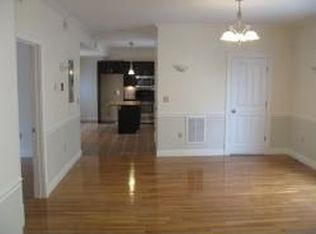 10 Elmore St, Roxbury, MA 02119