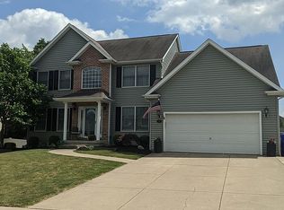 14 Taylor Dr, Buffalo, NY 14224