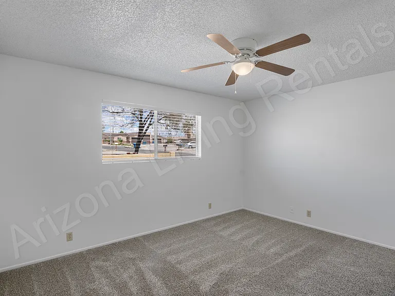 3431 Truckee Dr — Photo 10