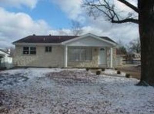 7418 Brightwood Dr, Saint Louis, MO 63123