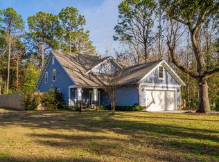 996 Theodore Rd, Awendaw, SC 29429