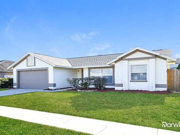 2nd image of 2938 Paddington Way