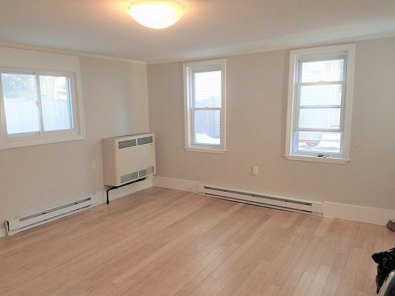 4th image of 17 Dove St #1
