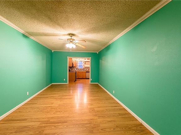 5th image of 1107 W A Ave