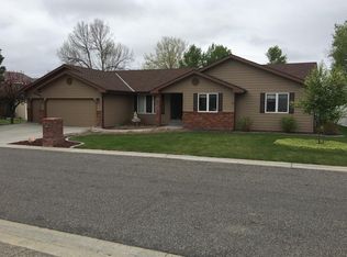 7 Stanford Ct, Billings, MT 59102
