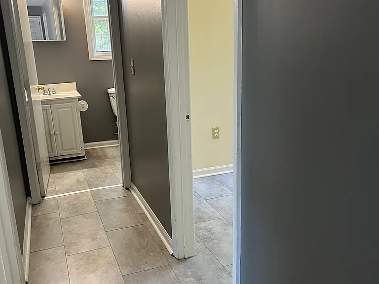 671 Boxwood Rd — Photo 4