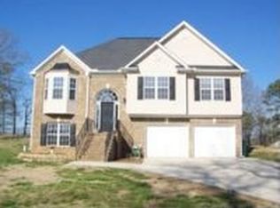 100 Woodberry Ct SE, Calhoun, GA 30701